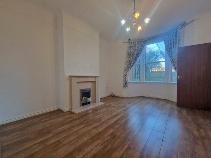 2 Bedroom Flat To Rent In Milford Road, Birmingham, B17