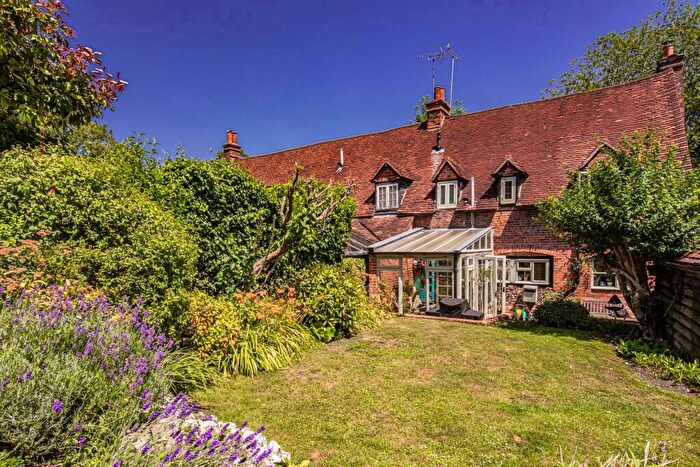 3 Bedroom Semi-Detached House For Sale In Place Manor Cottages, Streatley On Thames, RG8