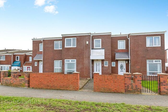 3 Bedroom Terraced House For Sale In Hertford Avenue, South Shields, NE34