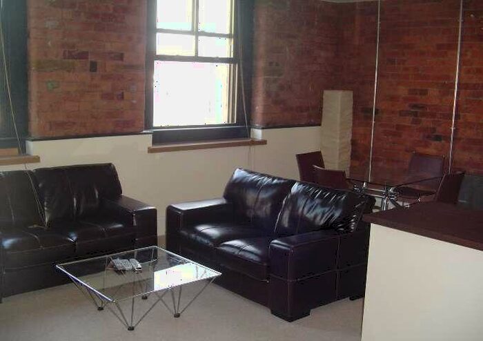 2 Bedroom Flat To Rent In Albion House, Hick Street, Bradford, BD1