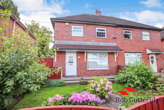 3 Bedroom Semi-Detached House To Rent In Rosemary Place, Sneyd Green, Stoke-On-Trent, ST1