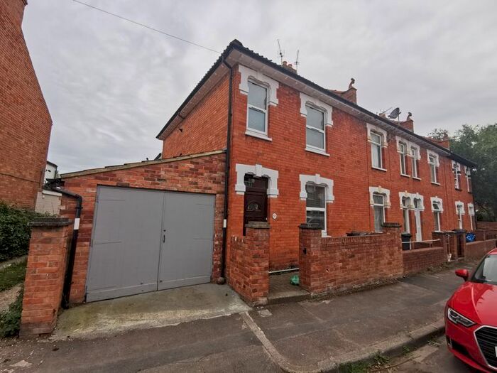 3 Bedroom Property To Rent In Blacklands, Bridgwater, TA6