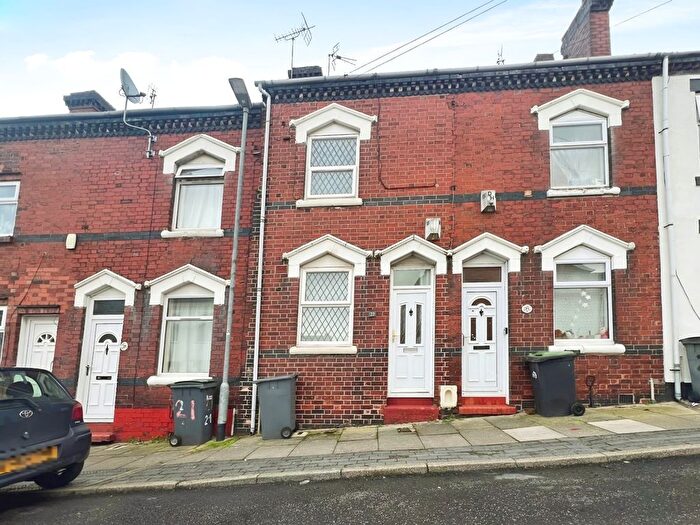 2 Bedroom Terraced House For Sale In Argyle Street, Stoke-On-Trent, Staffordshire, ST1