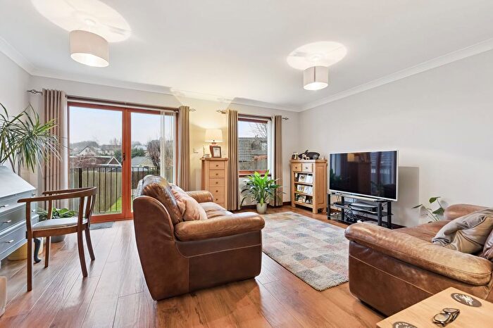 3 Bedroom Semi-detached House For Sale In Hutchison Drive, Scone, PH2