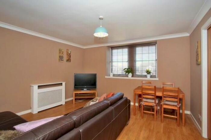 2 Bedroom Flat To Rent In Picardy Court, Rose Street, Aberdeen, AB10