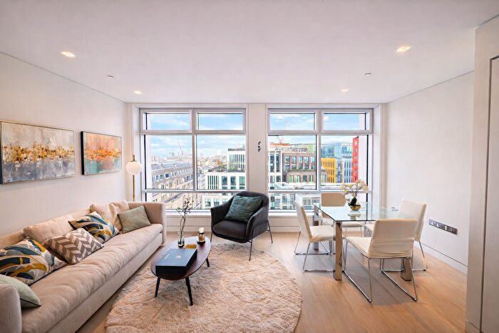 1 Bedroom Flat To Rent In New Oxford Street, London, WC1A