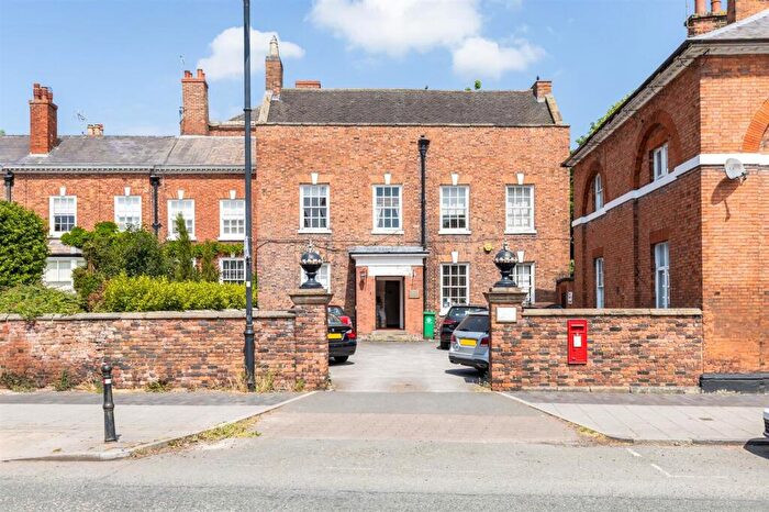 House For Sale In Welsh Row, The Hawthorns, CW5