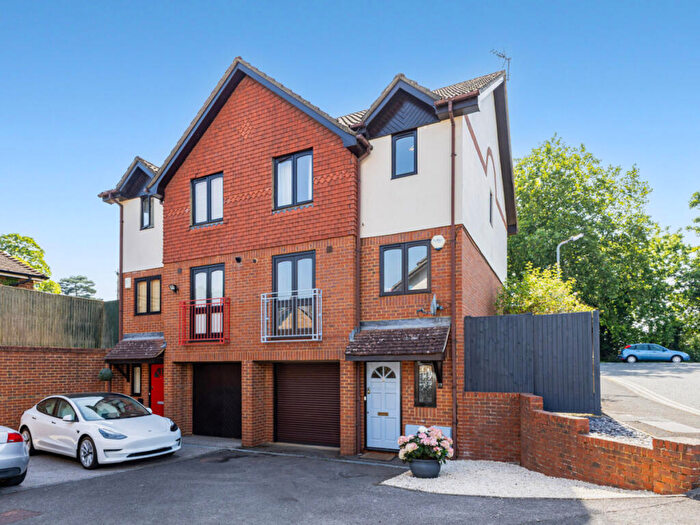 4 Bedroom Semi-Detached House For Sale In The Wickets, Maidenhead, SL6
