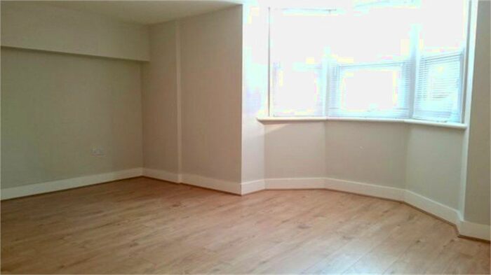 3 Bedroom Flat To Rent In Addington Road, Margate CT9