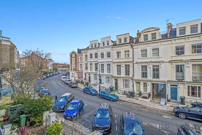 2 Bedroom Flat To Rent In Gloucester Avenue, Primrose Hill, NW1