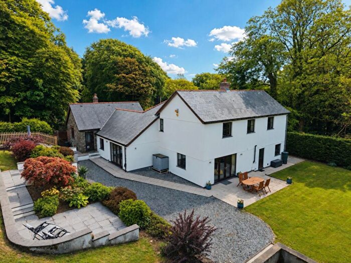 5 Bedroom Detached House For Sale In Lanteglos, PL32