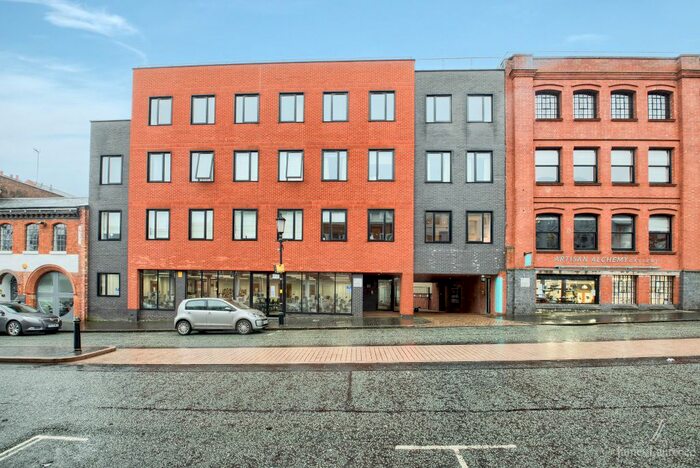 3 Bedroom Flat To Rent In St. Paul's Chambers, Caroline Street, St. Paul's Square, B3