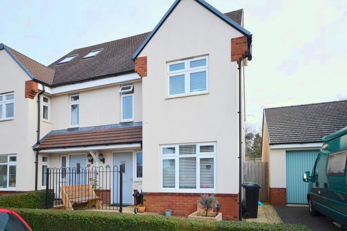 3 Bedroom Property To Rent In Titus Way, Keynsham, Bristol BS31