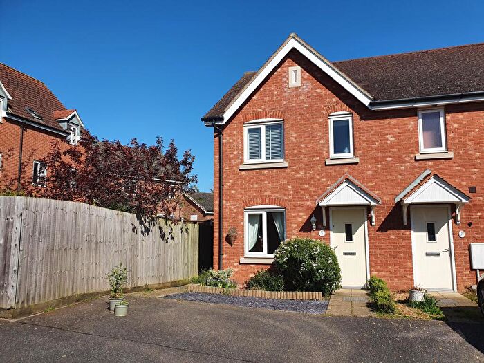 3 Bedroom End Of Terrace House To Rent In Lobelia Lane, Cringleford, Norwich, NR4