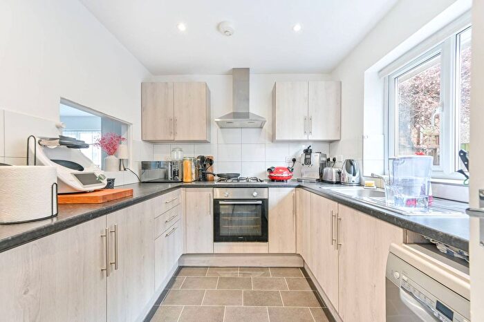 2 Bedroom Bungalow For Sale In Whitton Avenue East, Sudbury, Greenford, UB6