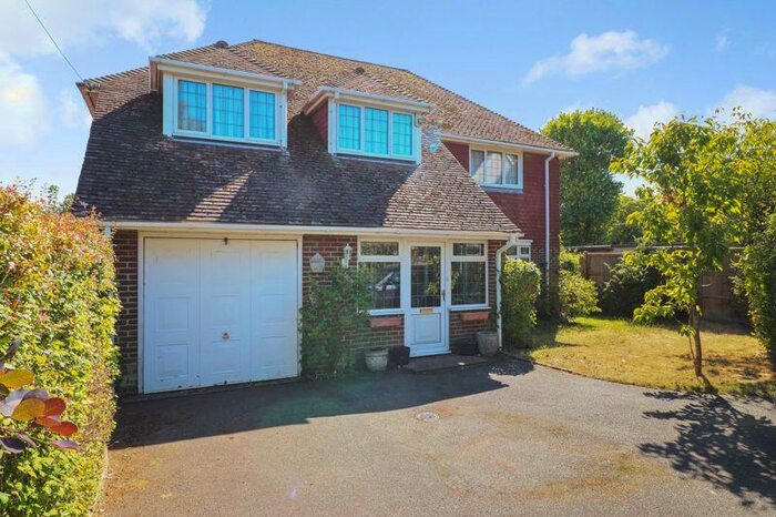 4 Bedroom Detached House For Sale In Lower Hardres, CT4