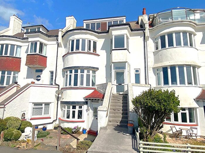 2 Bedroom Flat For Sale In West Parade, Bexhill On Sea, TN39