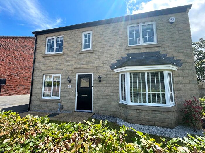 4 Bedroom Detached House To Rent In Rowan Crescent, Leeds, West Yorkshire, LS16