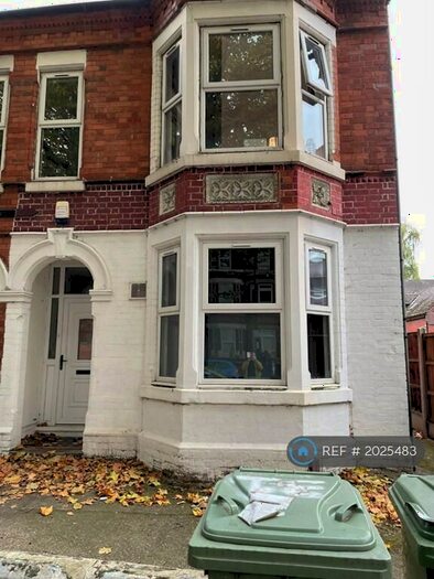 6 Bedroom Semi-Detached House To Rent In Lenton Boulevard, Nottingham, NG7