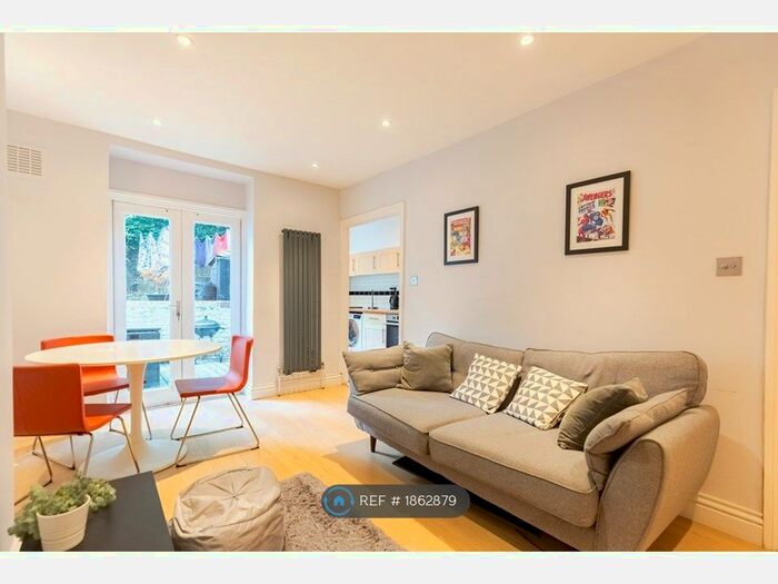 1 Bedroom Flat To Rent In Holloway, London, N7