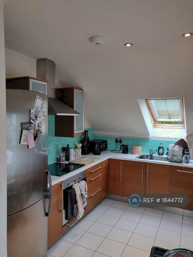 1 Bedroom Flat To Rent In Hangingwater Road, Sheffield, S11