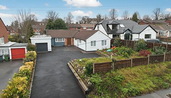 4 Bedroom Detached Bungalow For Sale In Sittingbourne Road, Maidstone, ME14