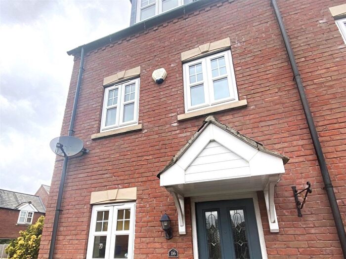 3 Bedroom Terraced House To Rent In The Granary, Scotter, DN21