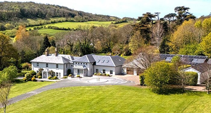 6 Bedroom Detached House For Sale In Totland Bay, Isle Of Wight, PO39