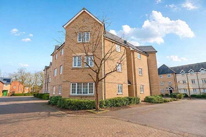 2 Bedroom Flat For Sale In Medhurst Way, Oxford, OX4