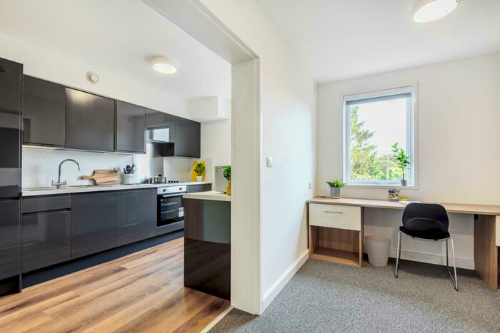 1 Bedroom Apartment To Rent In Horspath Driftway, Headington, OX3