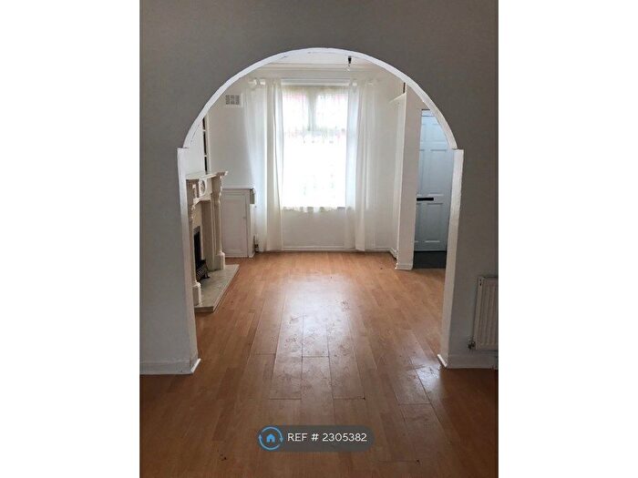 2 Bedroom Terraced House To Rent In Herrick Street, Liverpool, L13