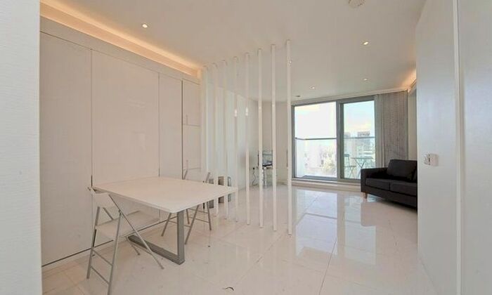 Studio To Rent In Pan Peninsule, East Tower, Canary Wharf, E14