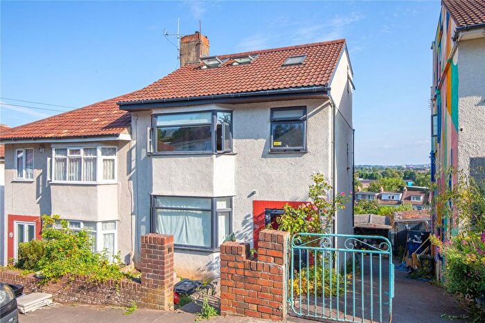 4 Bedroom End Terrace House For Sale In Rousham Road, Bristol, BS5