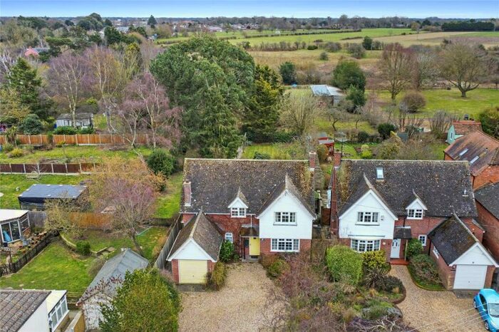4 Bedroom Detached House For Sale In Hungerdown Lane, Lawford, Manningtree, Essex, CO11