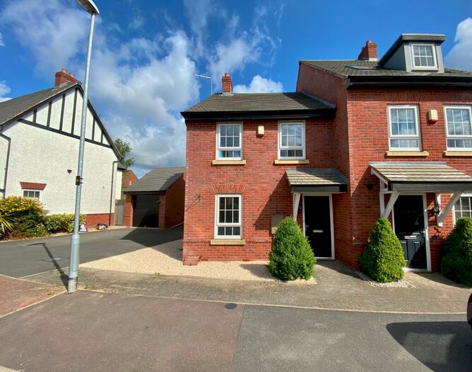 3 Bedroom Semi-Detached House To Rent In Pentland Road, Ashby-De-La-Zouch, LE65