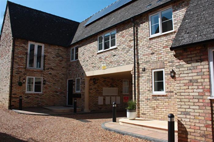 2 Bedroom Flat To Rent In Rule & Parker Court, St Ives, PE27