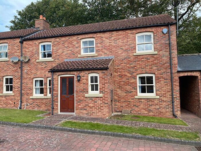 3 Bedroom Semi-Detached House For Sale In Oak House Yard, Bedale, DL8
