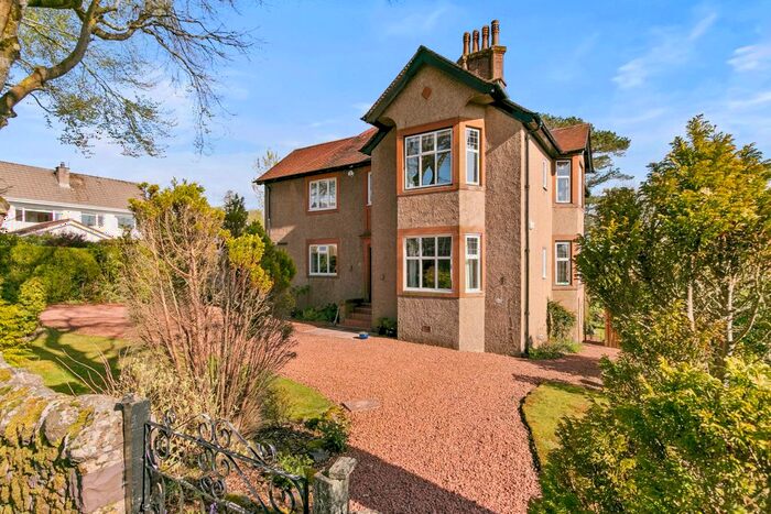 3 Bedroom Flat For Sale In Ground Flat Fairknowe, Lochwinnoch Road, Kilmacolm, PA13