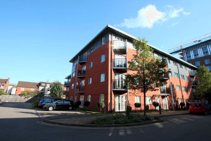 2 Bedroom Apartment To Rent In Caister Hall, Coventry, CV1
