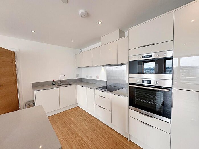 2 Bedroom Flat To Rent In Olympia House, Upper Dock Street -, Newport, NP20