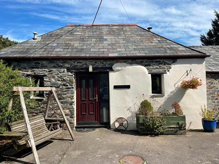 2 Bedroom Semi-Detached House For Sale In Devon/Cornwall Border - Holiday Cottage, PL15
