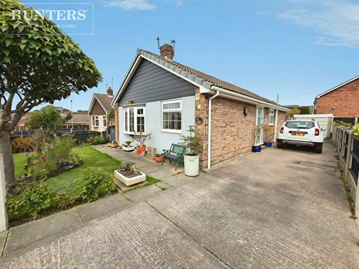 3 Bedroom Detached Bungalow For Sale In Poplar Avenue, Shafton, Barnsley, S72