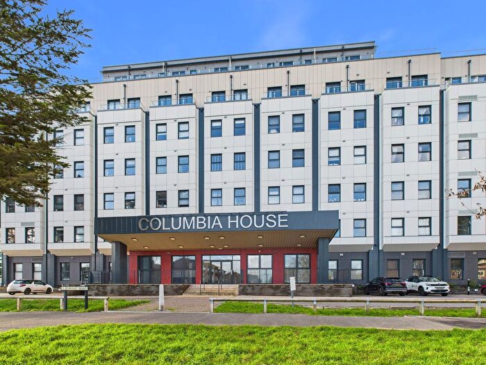 1 Bedroom Flat For Sale In Columbia House, Romany Road, Worthing, BN13