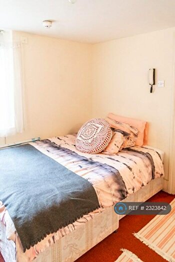 Studio To Rent In Holmdale Road, London, NW6