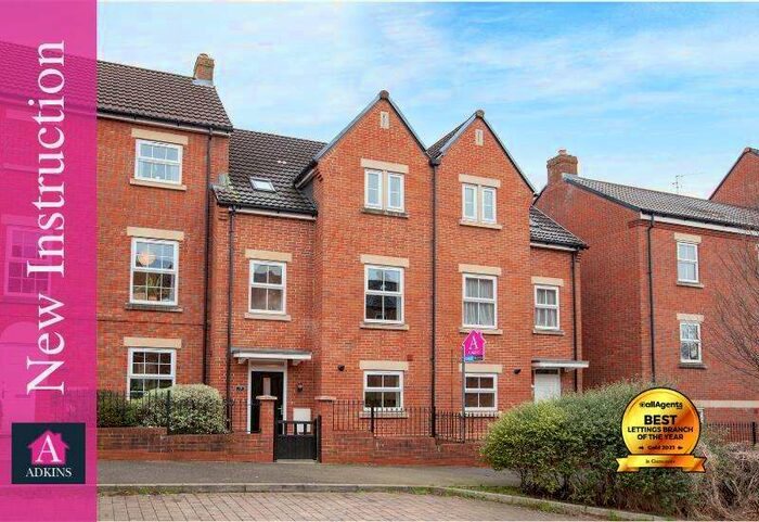 4 Bedroom House To Rent In Daisy Brook, Royal Wootton Bassett, Swindon, SN4