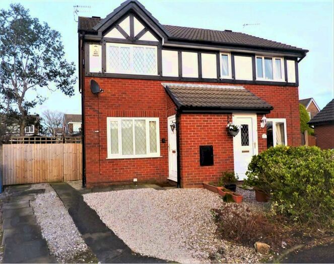 2 Bedroom House To Rent In Chiltern Meadow, Leyland, PR25