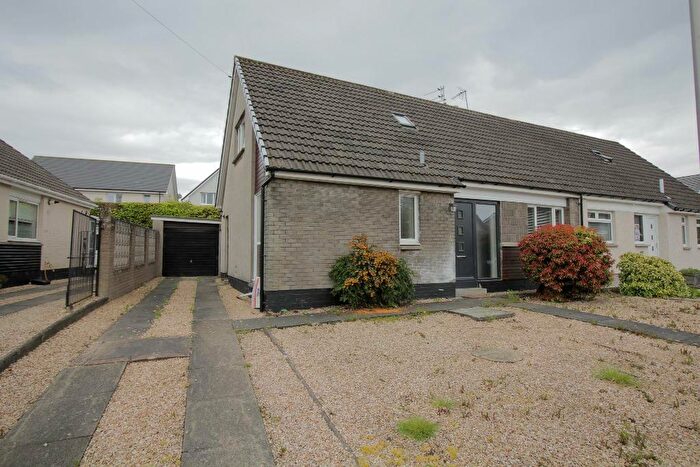 4 Bedroom Semi-Detached House To Rent In Springwood Avenue, Torbrex, Stirling, FK8