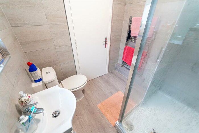 4 Bedroom House To Rent In Heeley Road, Selly Oak, B29