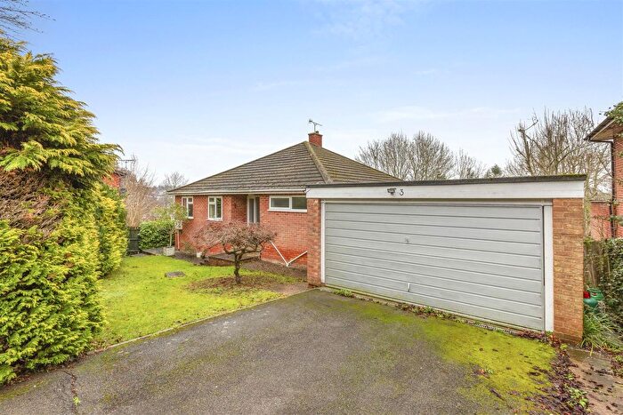 5 Bedroom Detached House To Rent In Terry Orchard, High Wycombe, HP13