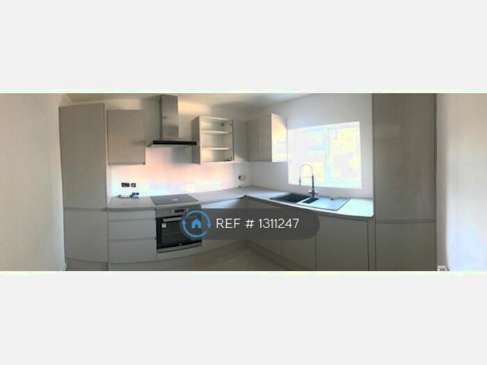 1 Bedroom Flat To Rent In Finchley, London N3